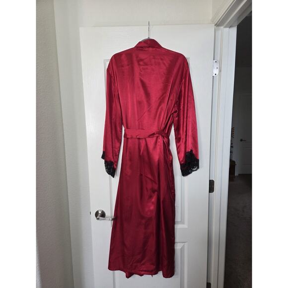 Fredericks of Hollywood Red Satin Lace Sleeves Full Length Robe, Size Medium - Picture 10 of 15